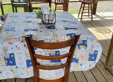 oklahoma/ouachita-national-forest/bar/pearls-cafe