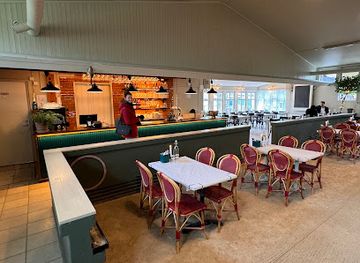 sweden/stockholm/djurgarden/bar/prins-bertils-boulehall