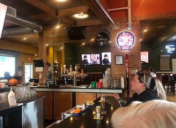 maine/cumberland-county/bar/deck-house-tavern