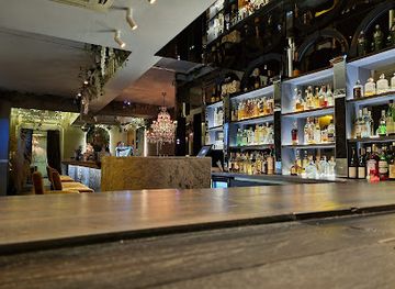 lithuania/vilnius-region/bar/kerai-cocktail-bar