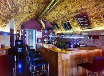 austria/neusiedler-see/bar/largo