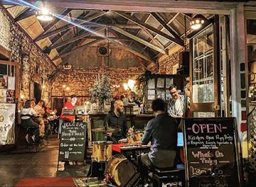 australia/high-country/bar/wesley-anne