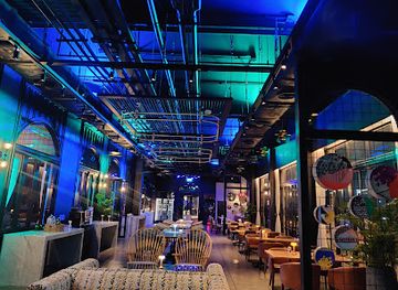 cambodia/kampong-speu/bar/hemisphere-sky-bar