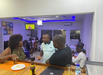 angola/kissama-national-park/bar/mamiguel