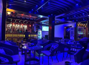 nepal/helambu-trek/bar/the-nest-bar-lounge-pub