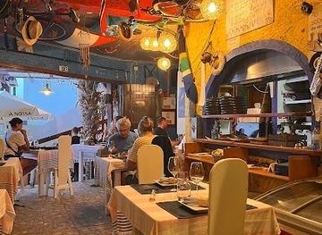 portugal/madeira/bar/maktub-pub