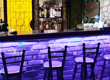 bulgaria/danubian-plain/bar/music-pub