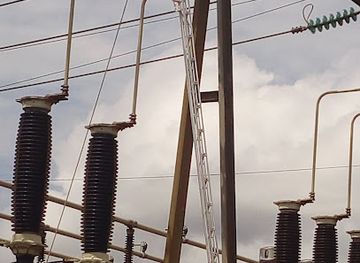 gabon/estuary-province/bar/bar-guiness