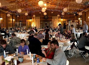 ohio/hocking-hills/bar/heart-of-the-country-event-barn