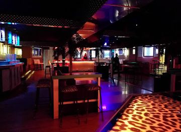 canada/saguenay-lac-saint-jean/bar/bar-le-berlioz-nightclub