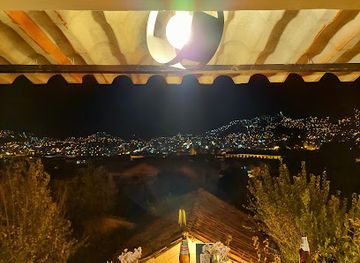 peru/salkantay-trail/bar/barden-lounge