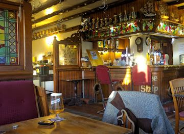 united-kingdom/west-glamorgan/bar/the-ship-inn