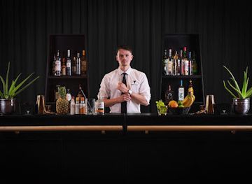 netherlands/zeeland/bar/seaside-shakers