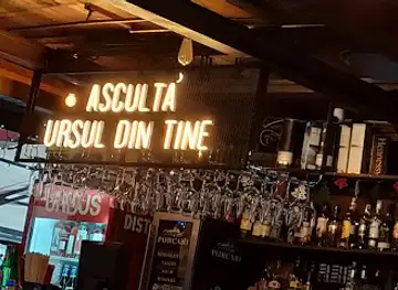 Miki's Pub