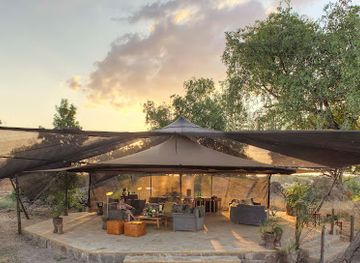 tanzania/selous-game-reserve/bar/roho-ya-selous