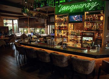 uzbekistan/tashkent-region/bar/silk-96-wine-lounge
