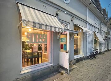 finland/north-karelia/bar/soossi-cocktails-pizza