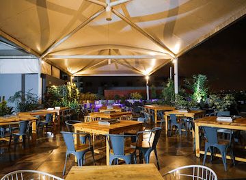 india/south-india/bar/big-barrel-brew-pub