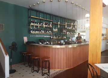 australia/central-coast/bar/motel-mezza-social-bar