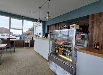 iceland/stykkisholmur/bar/harbour-cafe