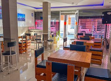 ecuador/manabi-region/bar/the-oceanic-bar-karaoke