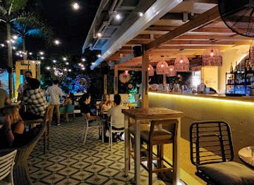 panama/panama-city/casco-viejo/bar/vista-corona-panama