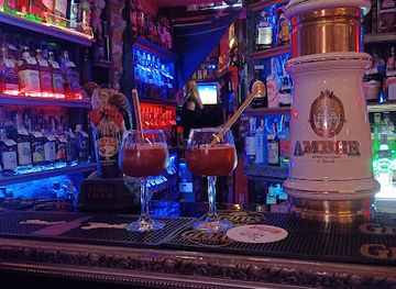 poland/torun/bar/kredens-pub