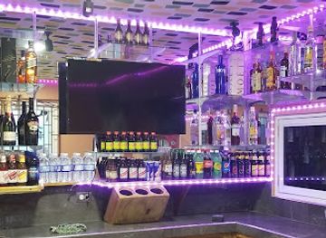 jamaica/port-antonio/bar/first-last-bar