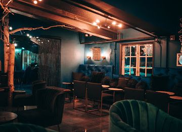 colorado/northern-colorado/bar/looking-glass-escape-lounge