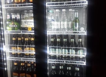 ecuador/cotopaxi-region/bar/el-refugio-bar-karaoke