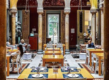 portugal/lisbon/bar/gin-lovers-bar-restaurant