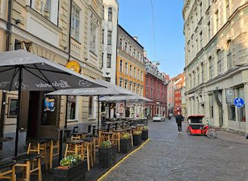 latvia/riga/old-town/bar/funny-fox-sports-karaoke-pub-bar