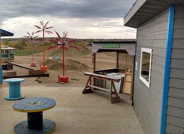 north-dakota/lake-sakakawea/bar/the-rooster-bar-and-grill