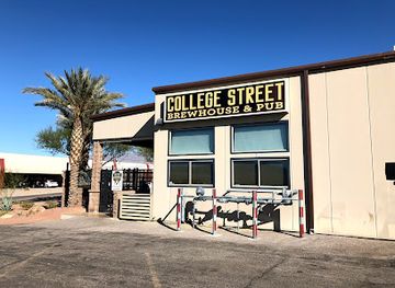 arizona/lake-havasu-city/bar/college-street-brewhouse-pub