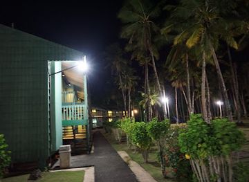 micronesia/chuuk-lagoon/bar/blue-lagoon-restaurant