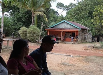 indonesia/tanjung-puting-national-park/bar/cafe-sarang