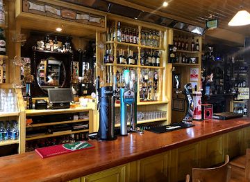 ireland/county-mayo/bar/leonard-s-pub-and-grocery