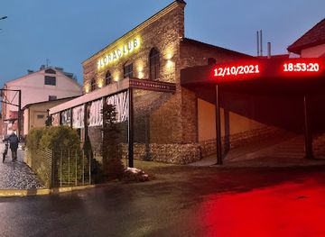 ukraine/chernivtsi/old-town/bar/floraclub-florapark