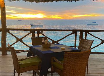 tanzania/zanzibar-archipelago/bar/coco-cabana-restaurant-bar