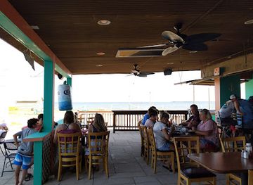 virginia/eastern-shore/bar/big-mike-s-tiki-bar-at-windmill-point