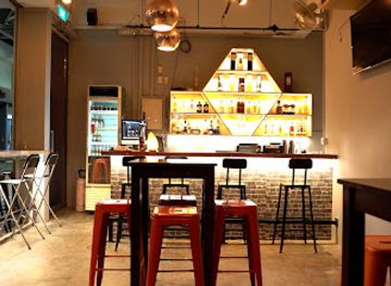 singapore/balestier/bar/kings-cross-bar-and-restaurant-singapore
