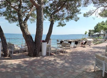 croatia/kvarner/bar/lungo-mare-splash-beach-bar