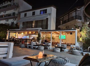 greece/chalkidiki/bar/paralio-cocktail-bar