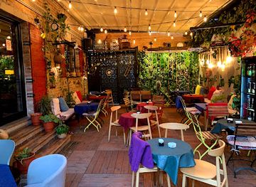 albania/tirana-plain/bar/bar-18-wine-bar