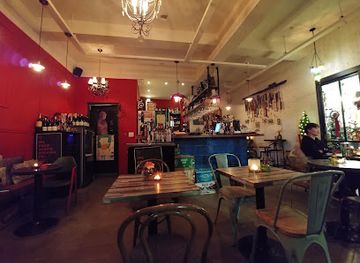 south-korea/jeju-city/seogwipo-city/bar/cafe-may-b