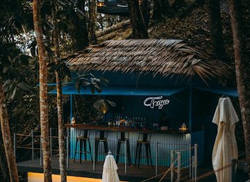 malaysia/mulu-national-park/bar/tanju-beach-club