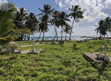 belize/glover-s-reef-atoll/bar/i-and-i-reggae-bar