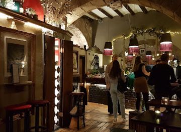 spain/catalonia-pyrenees/bar/penny-banger