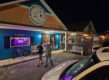 north-carolina/outer-banks/bar/howards-tap-shack
