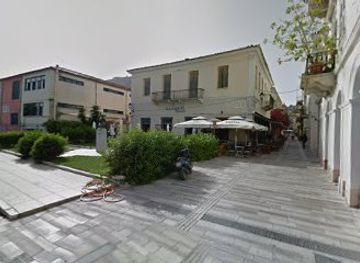 greece/nafplio/bar/ydragogio-cocktail-bar